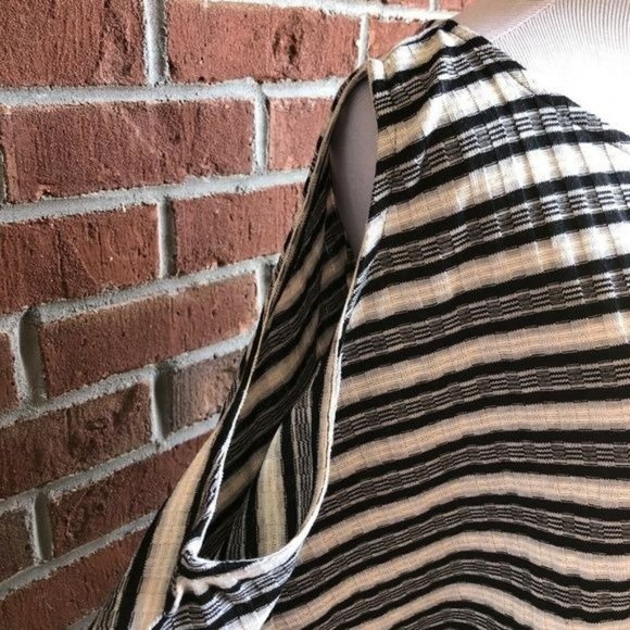 Apt. 9 Cold Shoulder Dolman Top Sweater - 1X - Picture 4 of 6